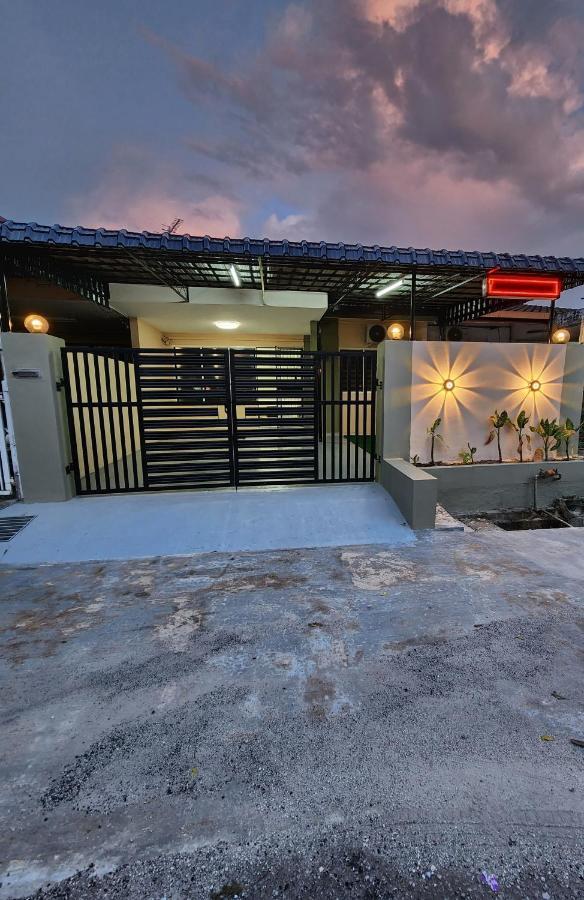 Sun Star Home By Ipoh Maju Stay المظهر الخارجي الصورة